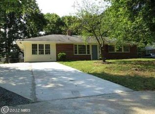 14709 Carlbern Dr, Centreville, VA