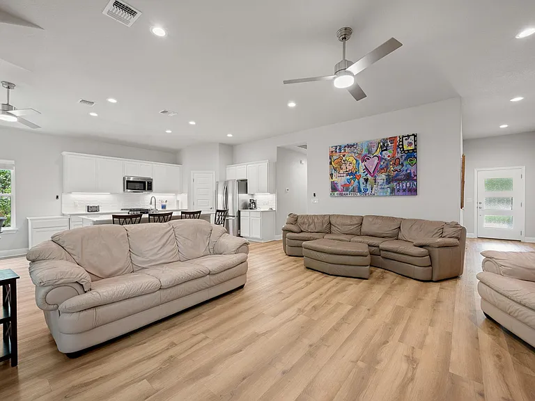 2503 Wilson Ave — Photo 11