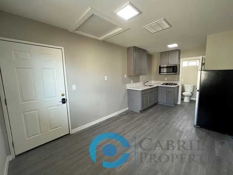 4423 52nd St #2D — Photo 6