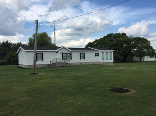 6040 Card Rd, Reading, MI 49274