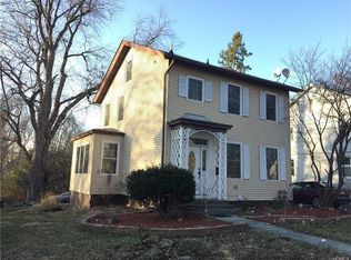 12 Wilcox Ave, Middletown, NY 10940