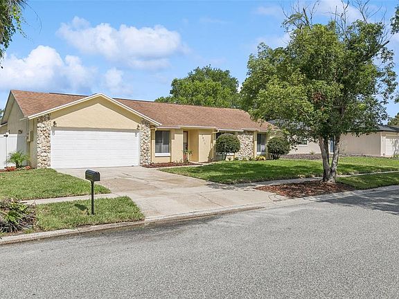 2nd image of 2911 AUTUMNWOOD TRAIL