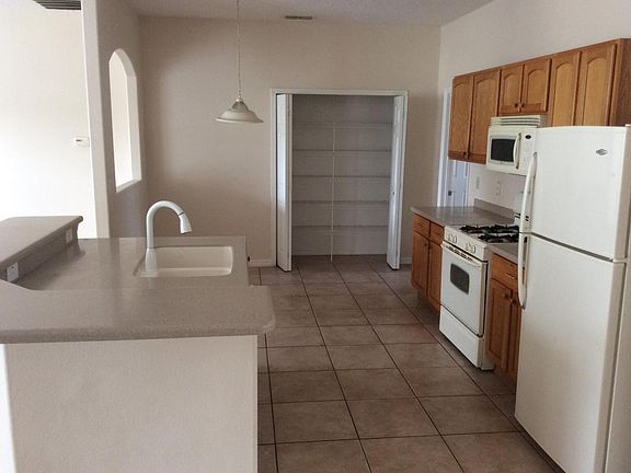 2nd image of 124 Lake Butler Ave