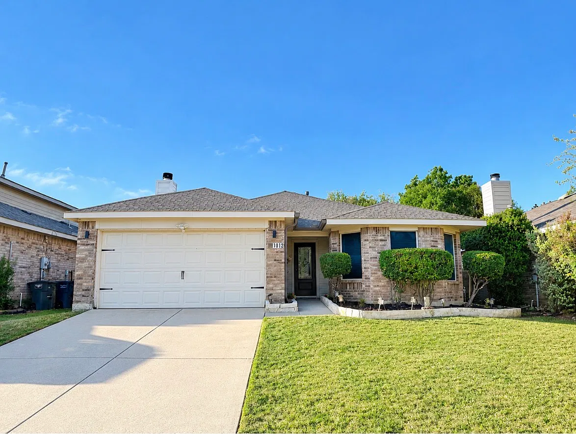 3 bed, 1582 sqft, $1,950 — Photo 3