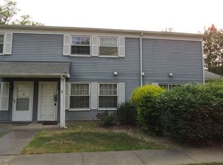 13918 Oakbrook Dr #3918, North Royalton, OH 44133