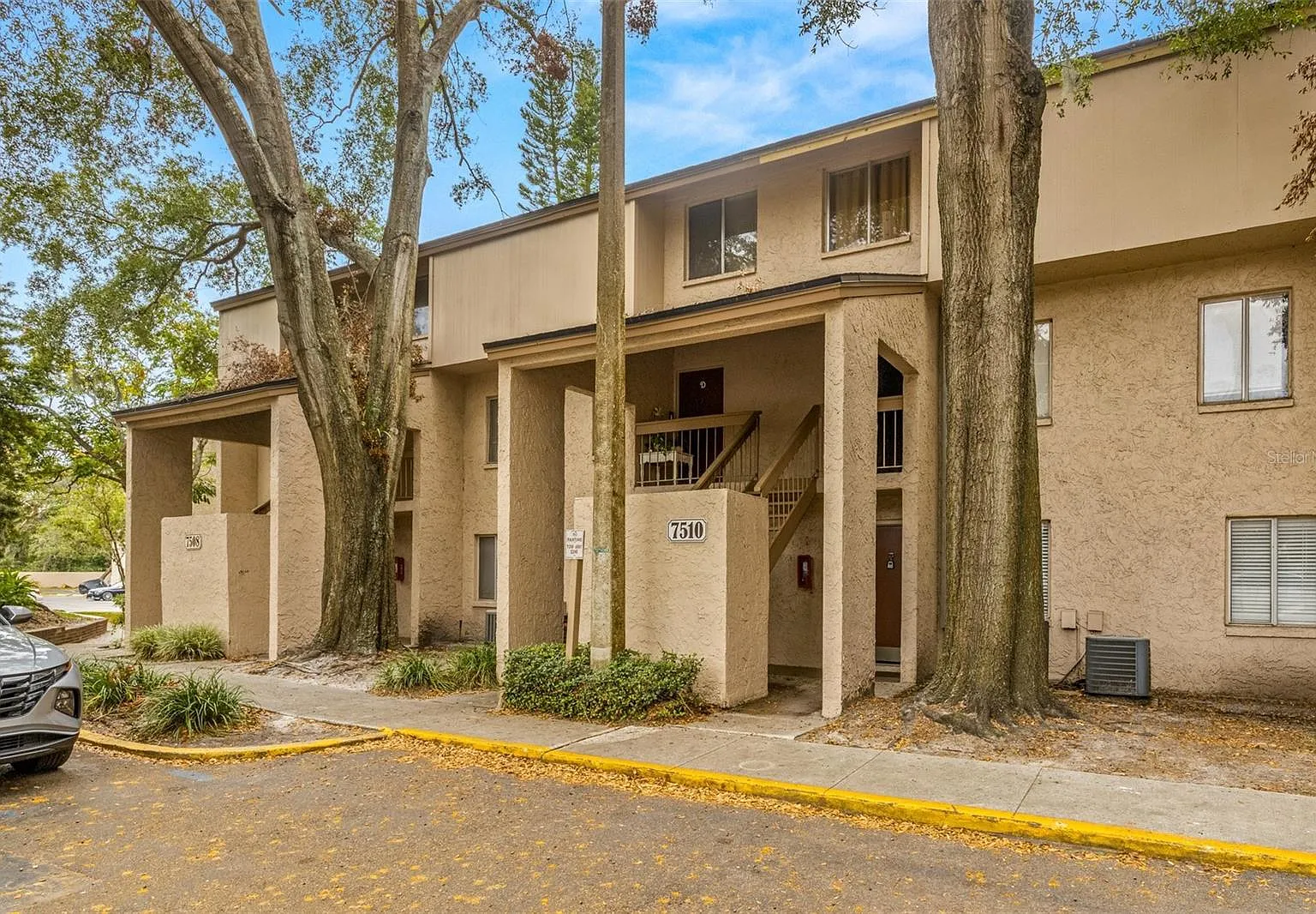 1 bed, 783 sqft, $1,300 — Photo 1