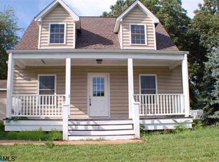 6104 Cling Ln, Crozet, VA