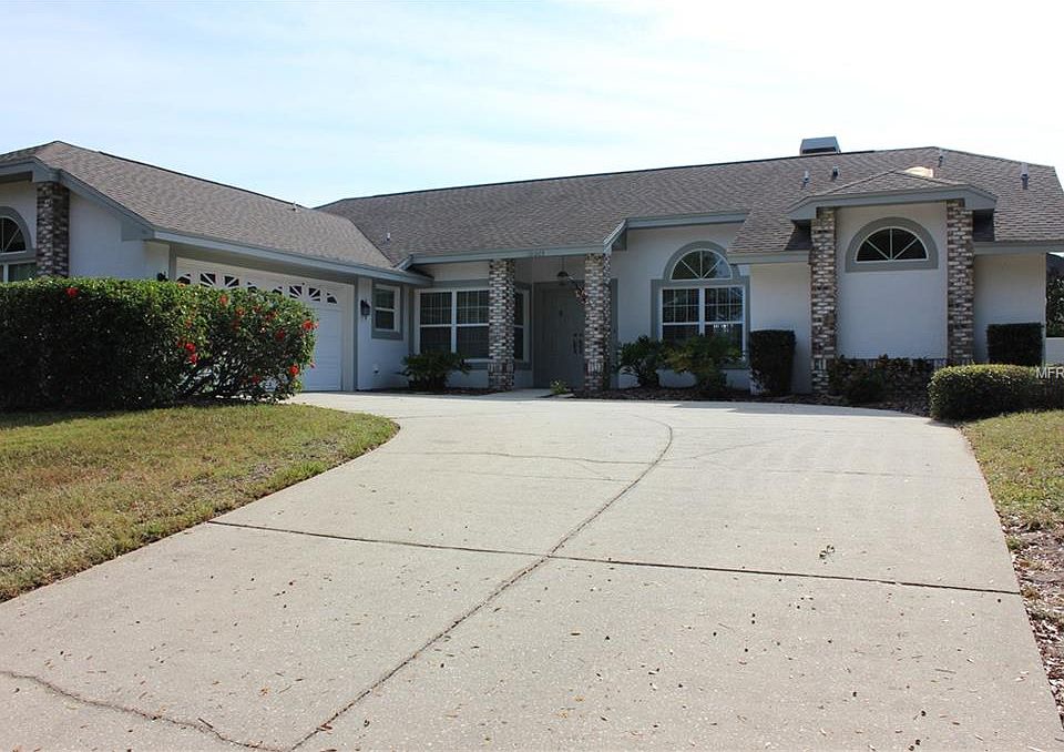 1st image of 10005 N Fulton Ct