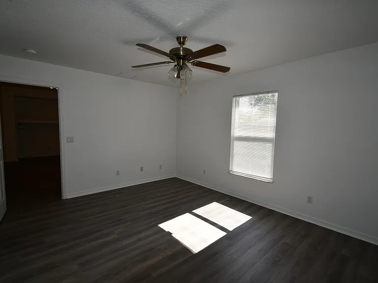 2547 SW Kenilworth St — Photo 13