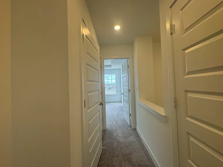 13847 Gatsby Dr — Photo 88