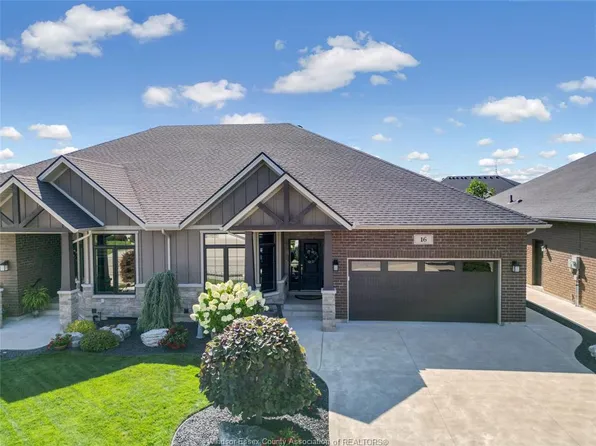 16 Robin Ct, Kingsville, ON N9Y 0E2