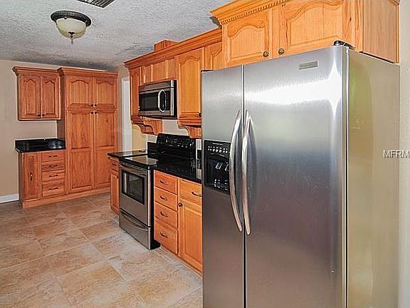 4th image of 2728 Nela Ave