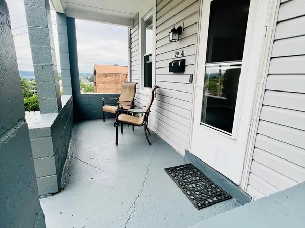 2914 Glasgow St, Pittsburgh, PA 15204