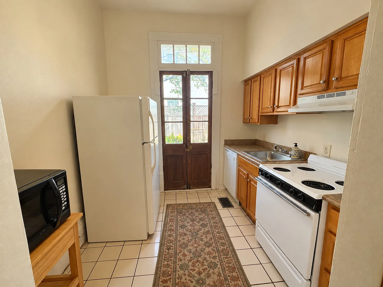 1 bed, 850 sqft, $1,400 — Photo 4