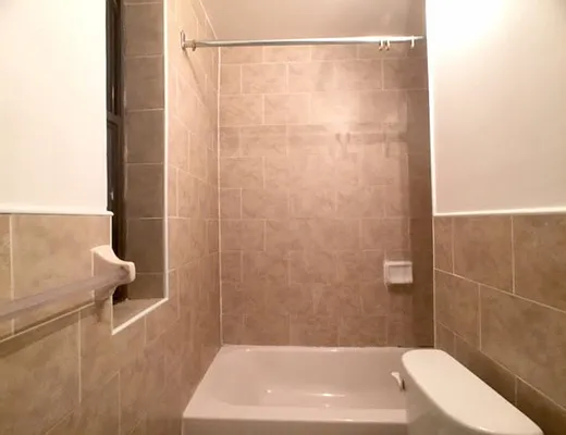 Rented by Bohemia Realty Group | media 9