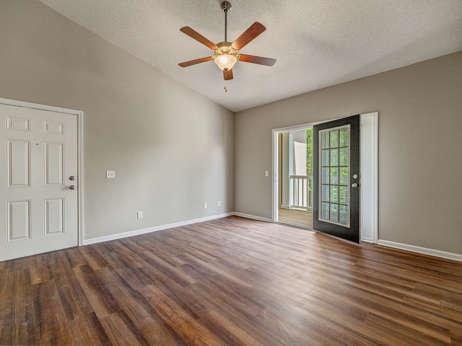 154 Millstone Road - I — Photo 2