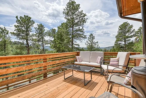 Ponderosa Way Photo 1