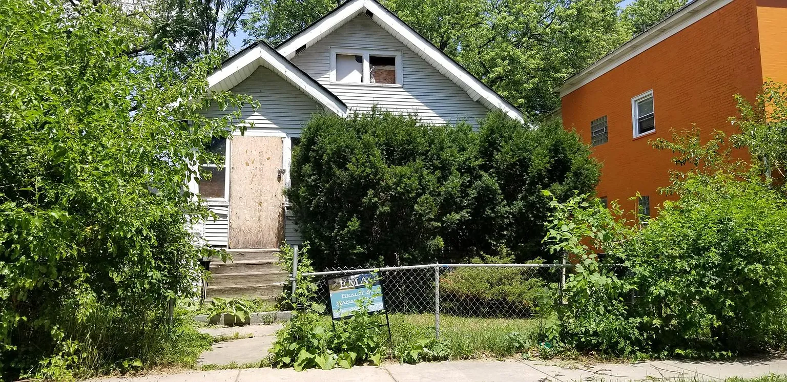 252 W 118th St photo 1