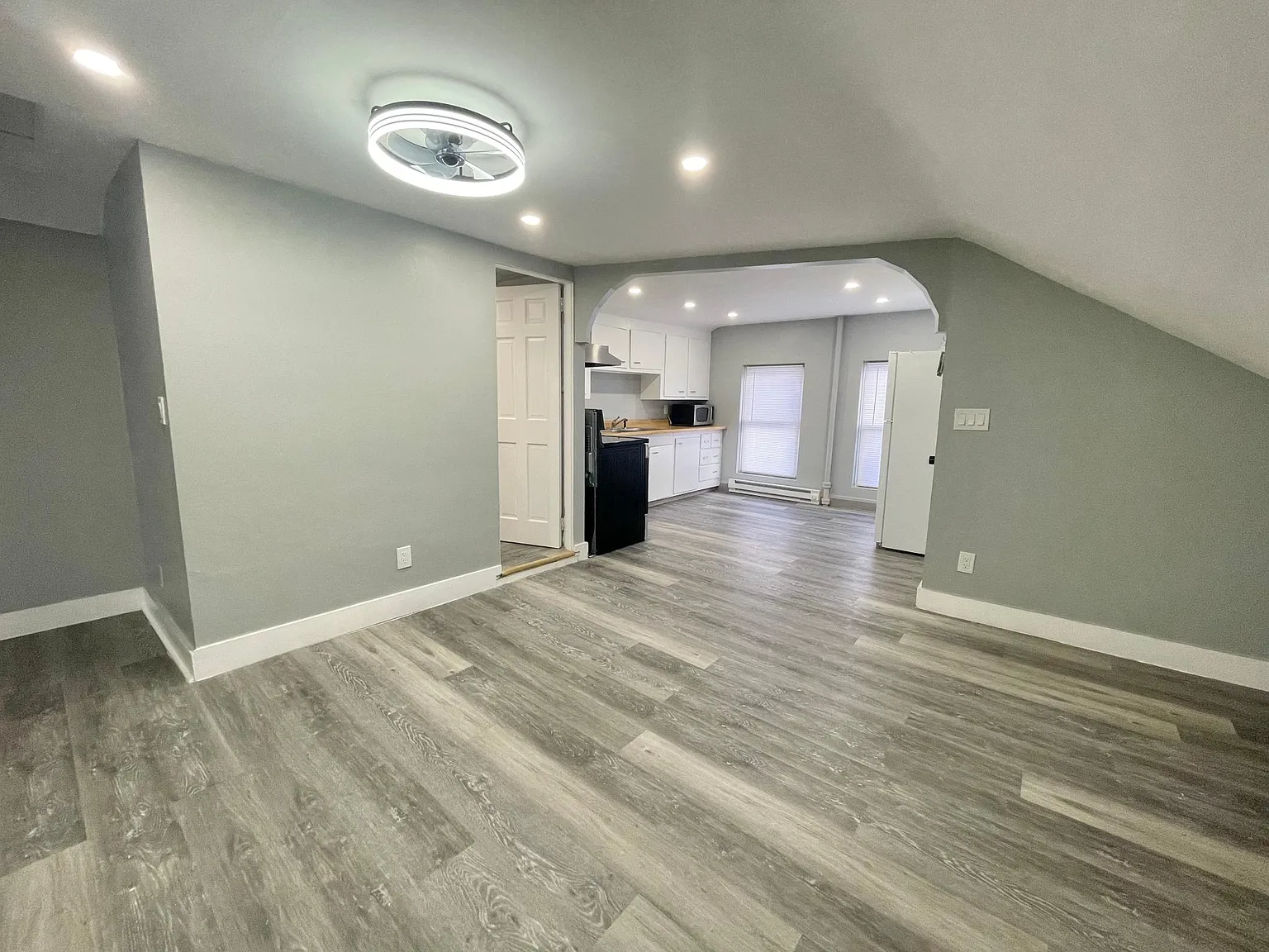 2 bed, $1,725 — Photo 4