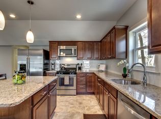 11 Carleton Ave, Haverhill, MA 01835