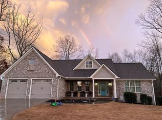 302 Samson Way, Cleveland, GA 30528