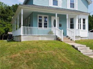 50 Park Pl, Pascoag, RI 02859