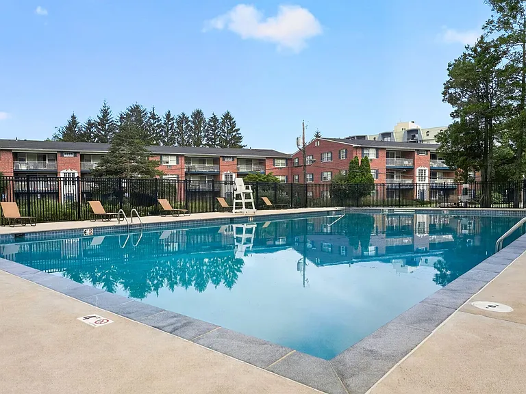 Dive into the serene oasis at Eagle Rock Apartments at Framingham. This stunning pool area offers a perfect retreat for relaxation and socializing. Don't miss your chance to elevate your lifestyleschedule a tour today!