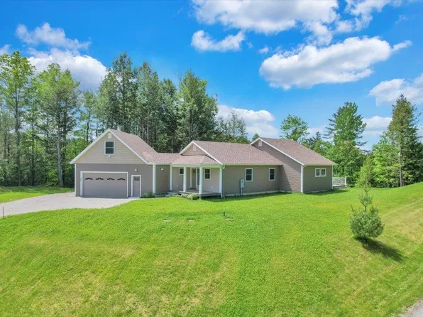 49 Hemlock Circle, Jericho, VT 05465