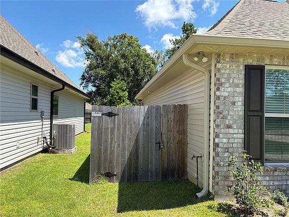 3rd image of 60253 Sunset Oak Blvd