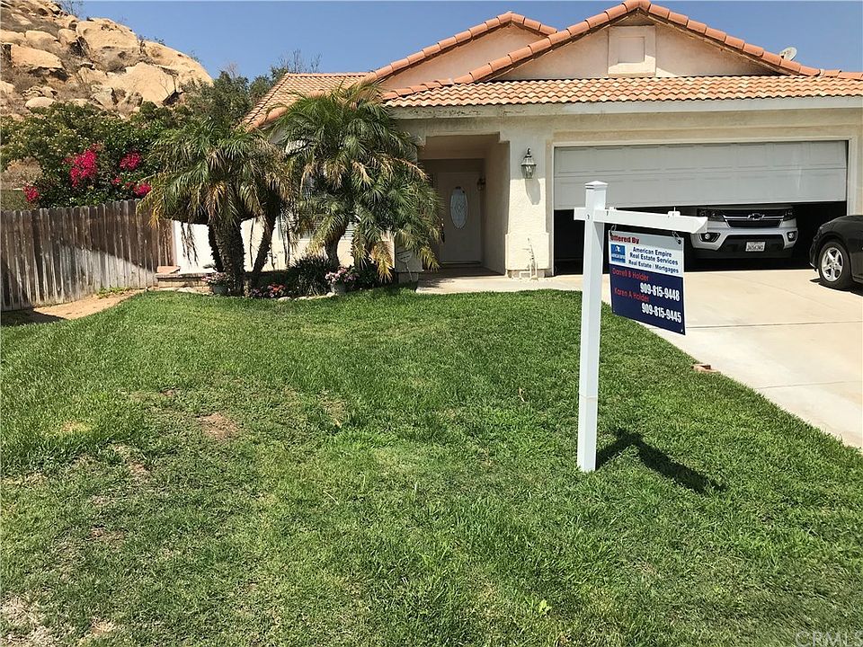 1st image of 4283 Estrada Dr