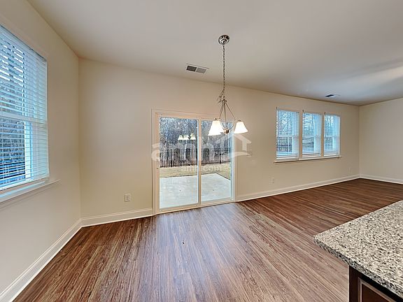 5th image of 1360 Ashlyn Ct