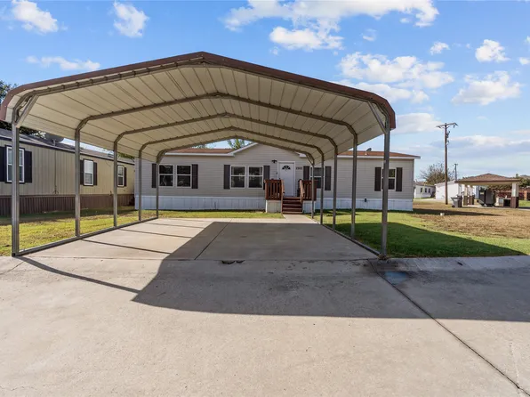 2900 Lavender Dr, Fort Worth, TX 76244