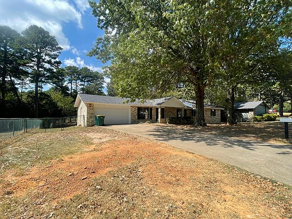 4th image of 908 W Norristown Cir