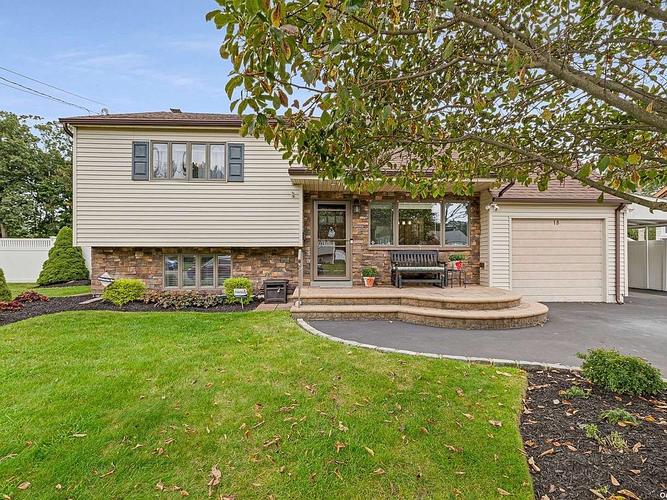 18 Schoolhouse Road, East Islip, NY 11730 Zillow