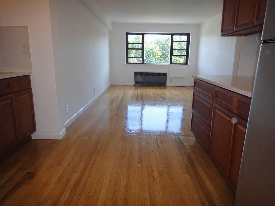 1st image of 110 Fisher Ave #7D