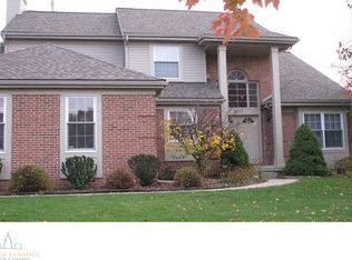 1617 Downing St, Haslett, MI 48840