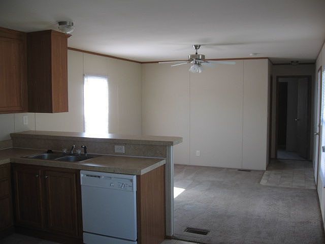 2nd image of 1139 Lincoln Ave Lot 116