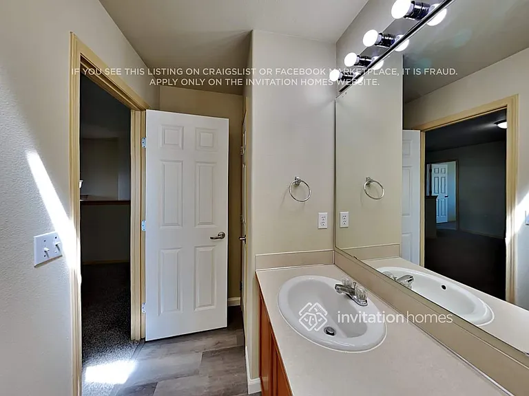 1314 Hardtke Ave NE — Photo 18