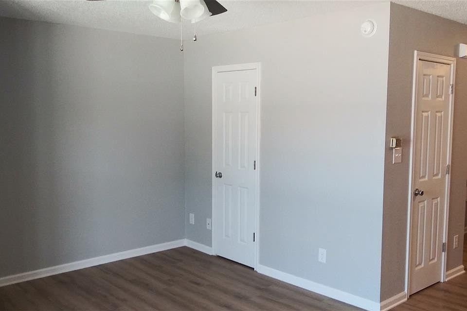 1st image of 1525 Trigg Ln #603