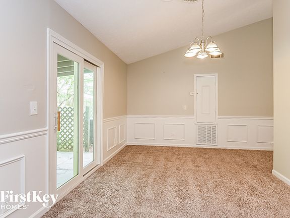 5th image of 155 Riverchase Dr