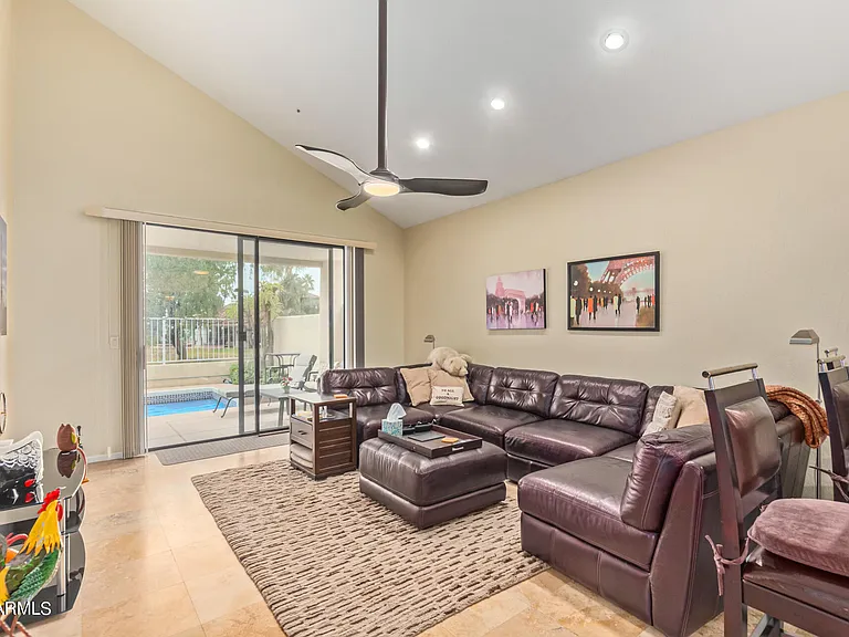 8117 E Cortez Dr — Photo 14