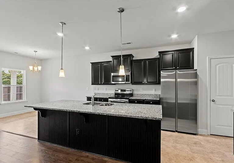 292 Abercorn Dr — Photo 11