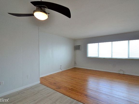 4th image of 7130 Carlyle Ave