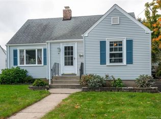 51 Price Blvd, West Hartford, CT 06119