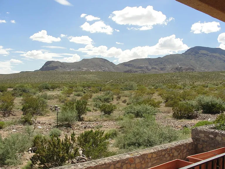 4352 Loma Del Norte Dr — Photo 11