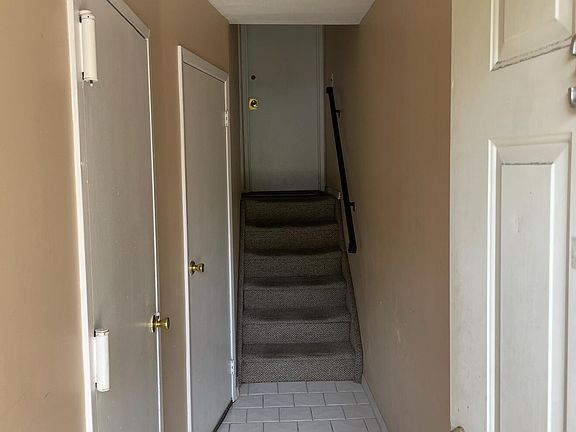 2nd image of 38 Sherman Ave