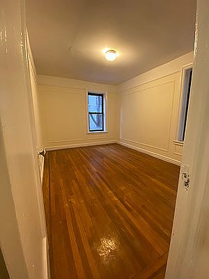 2nd image of 25 Seaman Ave #2E