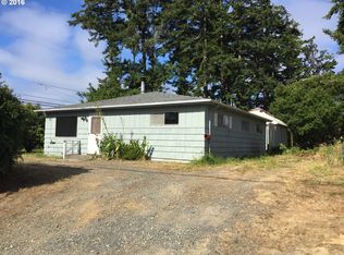 3364 Ash St, North Bend, OR 97459