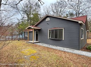422 Band Camp Rd, Saugerties, NY 12477