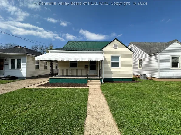 2704 Orchard Ave, Huntington, WV 25704